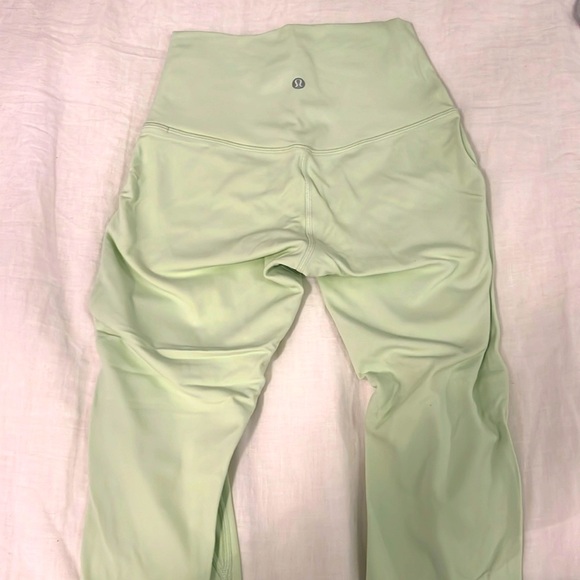 Lululemon Align 23” size 4 in mint like new - Picture 2 of 5